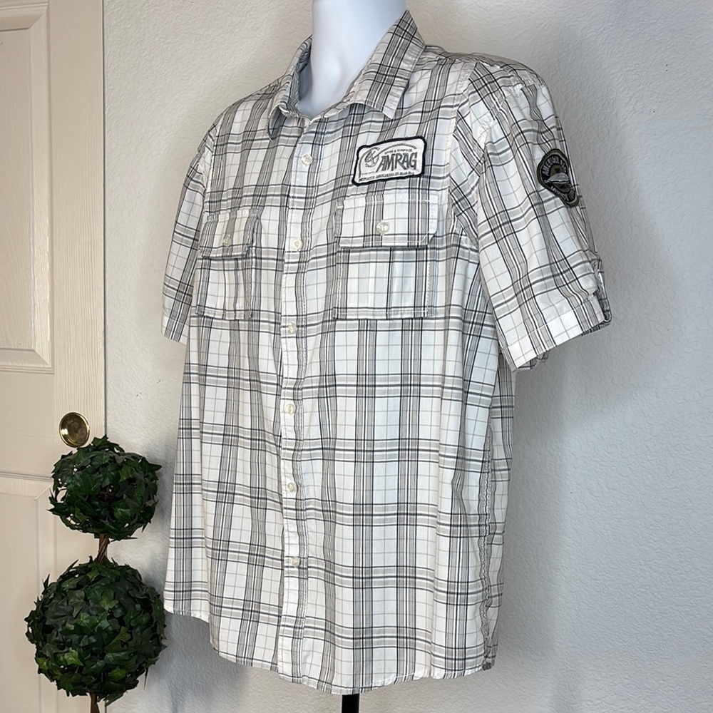 American Rag Plaid Button Down Shirt Casual White Gray Large Patch Details - Picture 4 of 9
